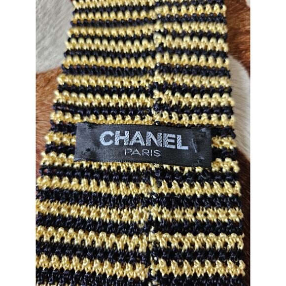Vintage Chanel 100% Silk Gold Black Knit Tie Chain Edge CC Logo Made In Italy - Picture 3 of 8